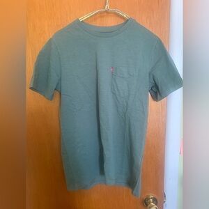 Levi’s Men's Green T-Shirt